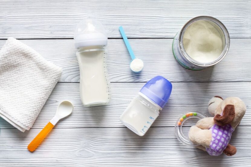 4ff63d75778453659077810b9f96820f48ff7901 1000x667 1 830x554 - How to Safely Prepare and Store Baby Formula Milk in Malaysia
